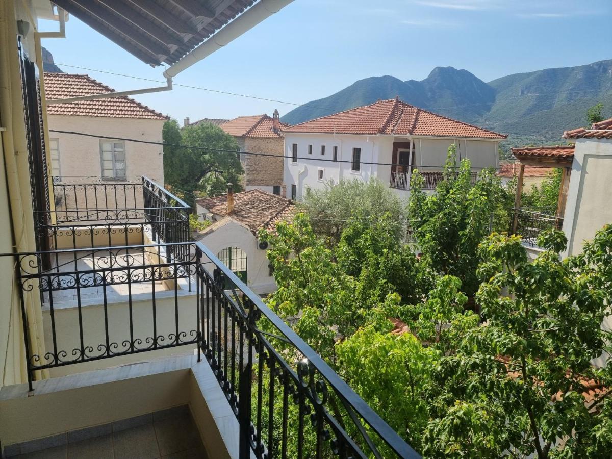 Apartment Theodoros Leonídion Buitenkant foto
